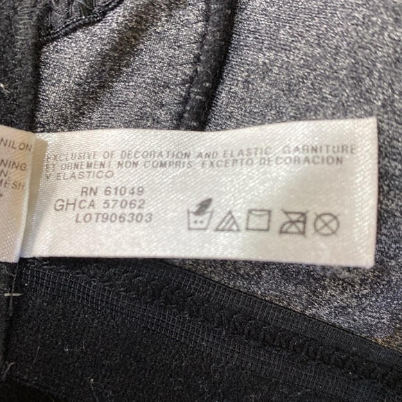 Wacoal 855229 Gray with Black Trim Sports Convertible Underwire Bra.  Size 38DD. - Picture 10 of 13